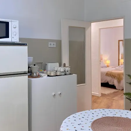 Апартаменты Bonjour Cathedrale By Aroom Vut-le-1187 *